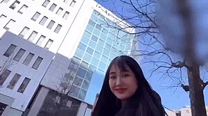 现场#1 视频: This emo hentai sees a beautiful Asian woman trying out submission for her first time