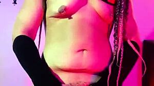 现场#20 视频: Sofie's erotic journey: From Naruto fiction lovers to ejaculating desperately